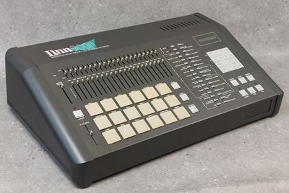 Linn-Linn 9000 + original manual. VGC!